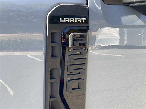 New 2026 Ford F250 Lariat w/ Black Appearance Package image 29