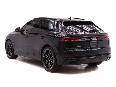 Certified 2023 Audi Q8 Prestige w/ Prestige Package image 5