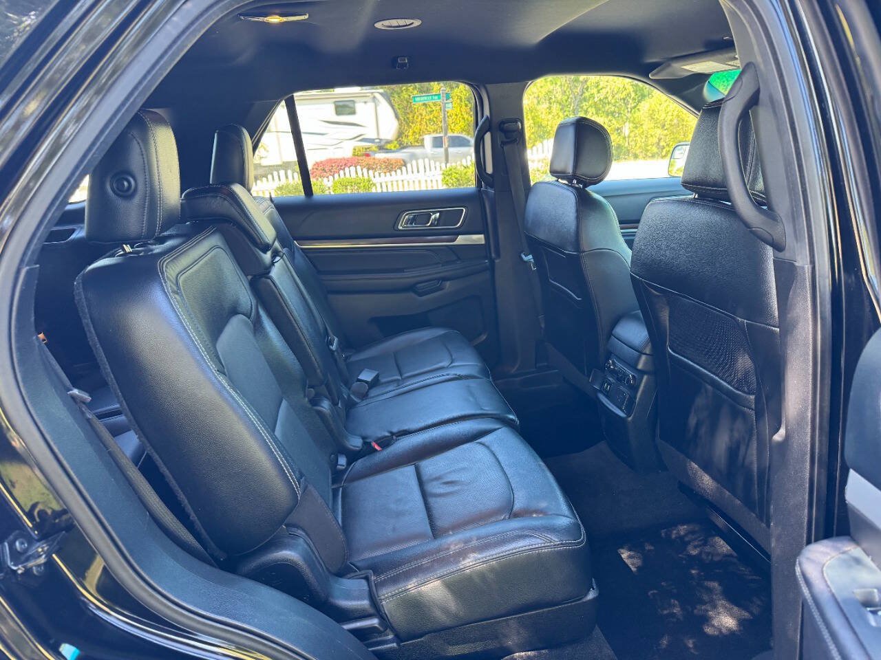 Used 2016 Ford Explorer Limited AWD/4WD image 16