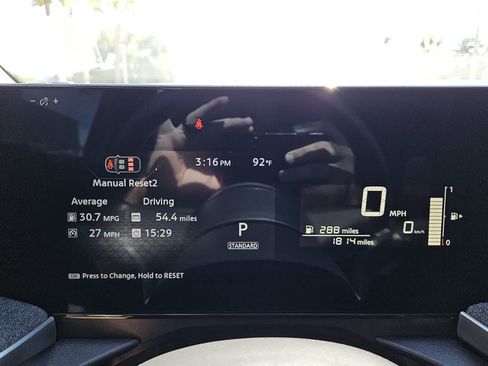 Used 2026 Nissan Kicks SV w/ SV Premium Package FWD image 14