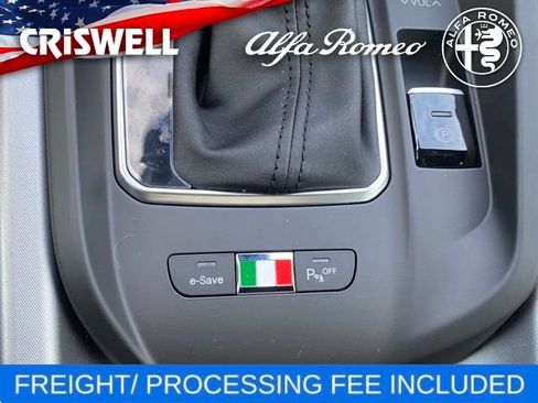 Used 2024 Alfa Romeo Tonale Veloce AWD/4WD image 32
