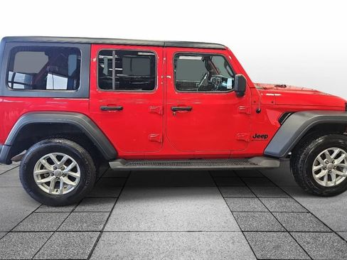 Used 2023 Jeep Wrangler Unlimited Sport AWD/4WD image 4