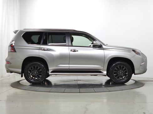 Used 2020 Lexus GX 460 Premium w/ Premium Package AWD/4WD image 11