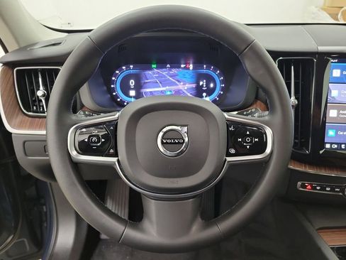 Certified 2024 Volvo XC60 B5 Plus w/ Protection Package Premier image 23