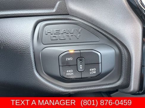 New 2026 RAM 2500 Laramie AWD/4WD image 32