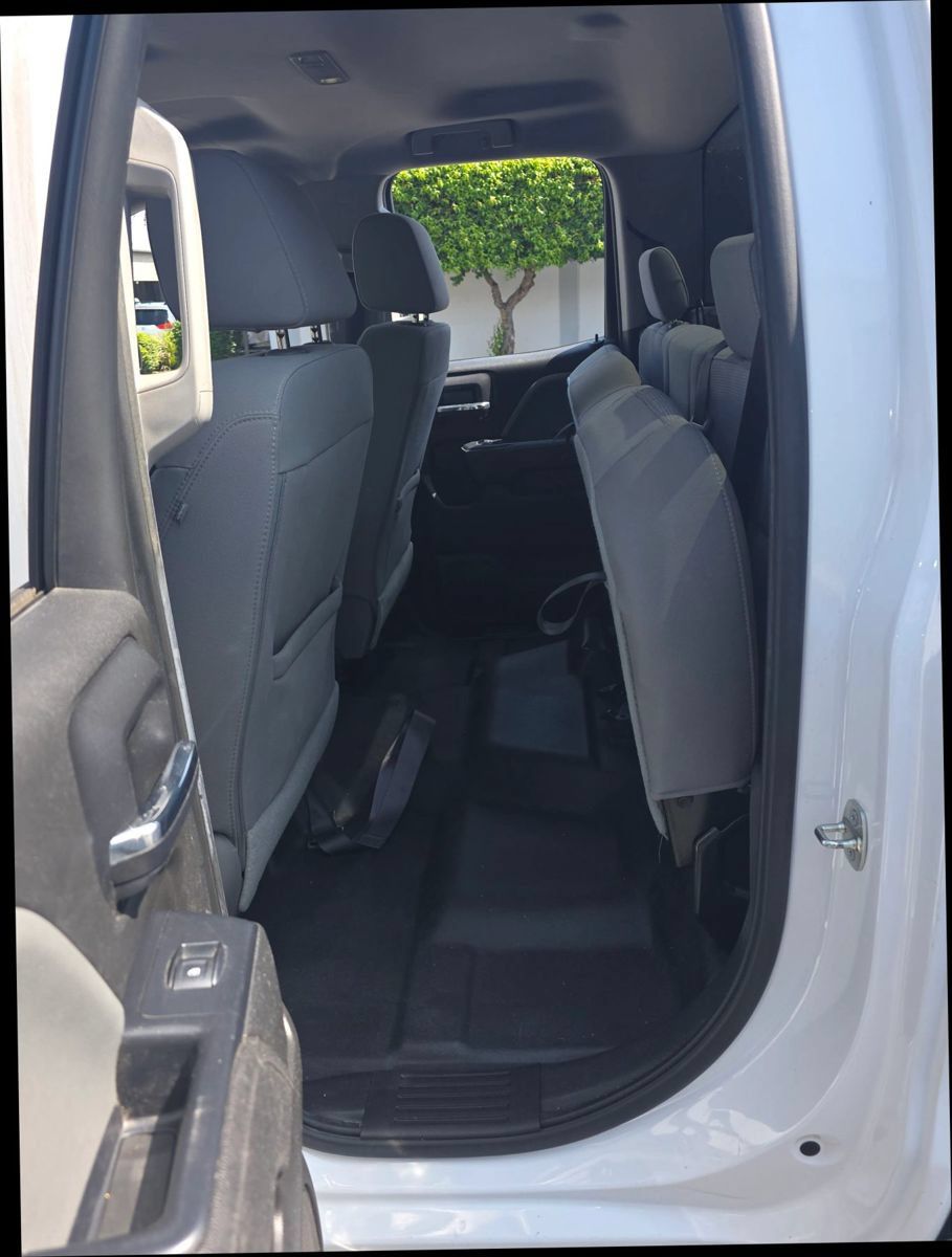 Used 2017 Chevrolet Silverado 1500 W/T RWD image 17