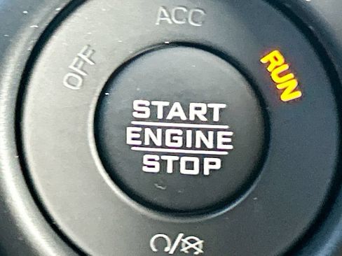 Used 2023 Jeep Wrangler Unlimited Sport AWD/4WD image 32