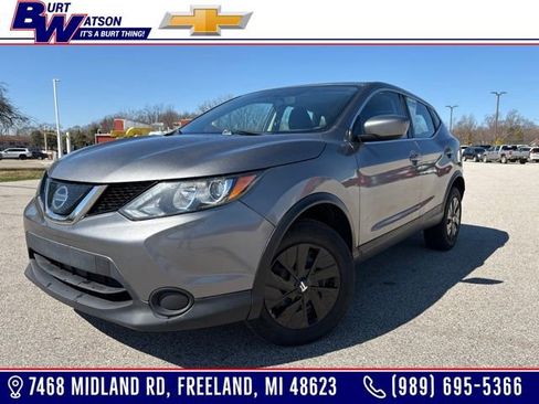 Used 2019 Nissan Rogue Sport S image 1