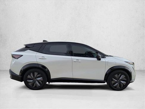Used 2023 Nissan Ariya image 4