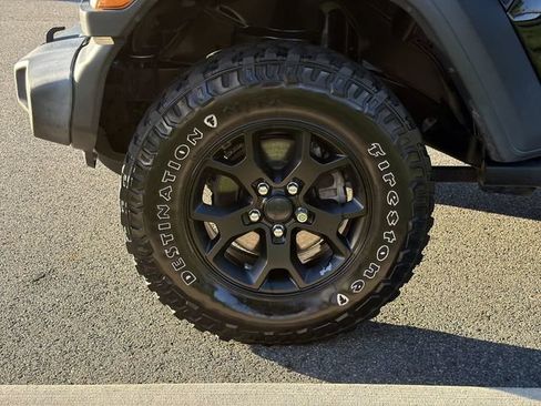 Used 2020 Jeep Wrangler Unlimited Sport AWD/4WD image 10