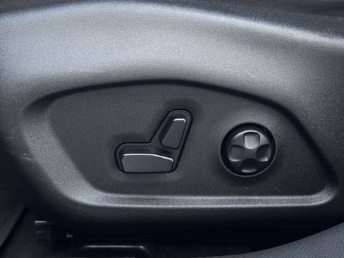 Used 2021 Jeep Renegade Limited image 28