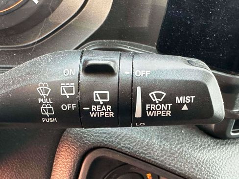 Used 2025 Jeep Wrangler Sport AWD/4WD image 17