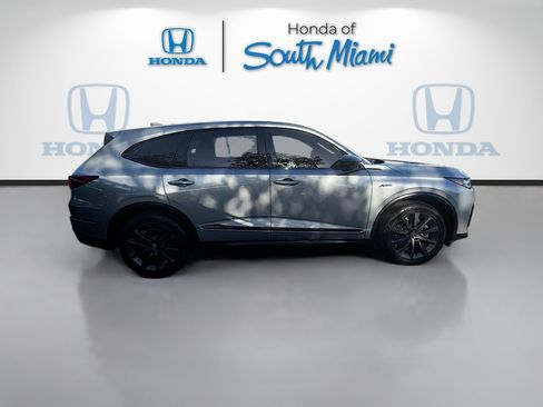 Used 2025 Acura MDX A-Spec image 8
