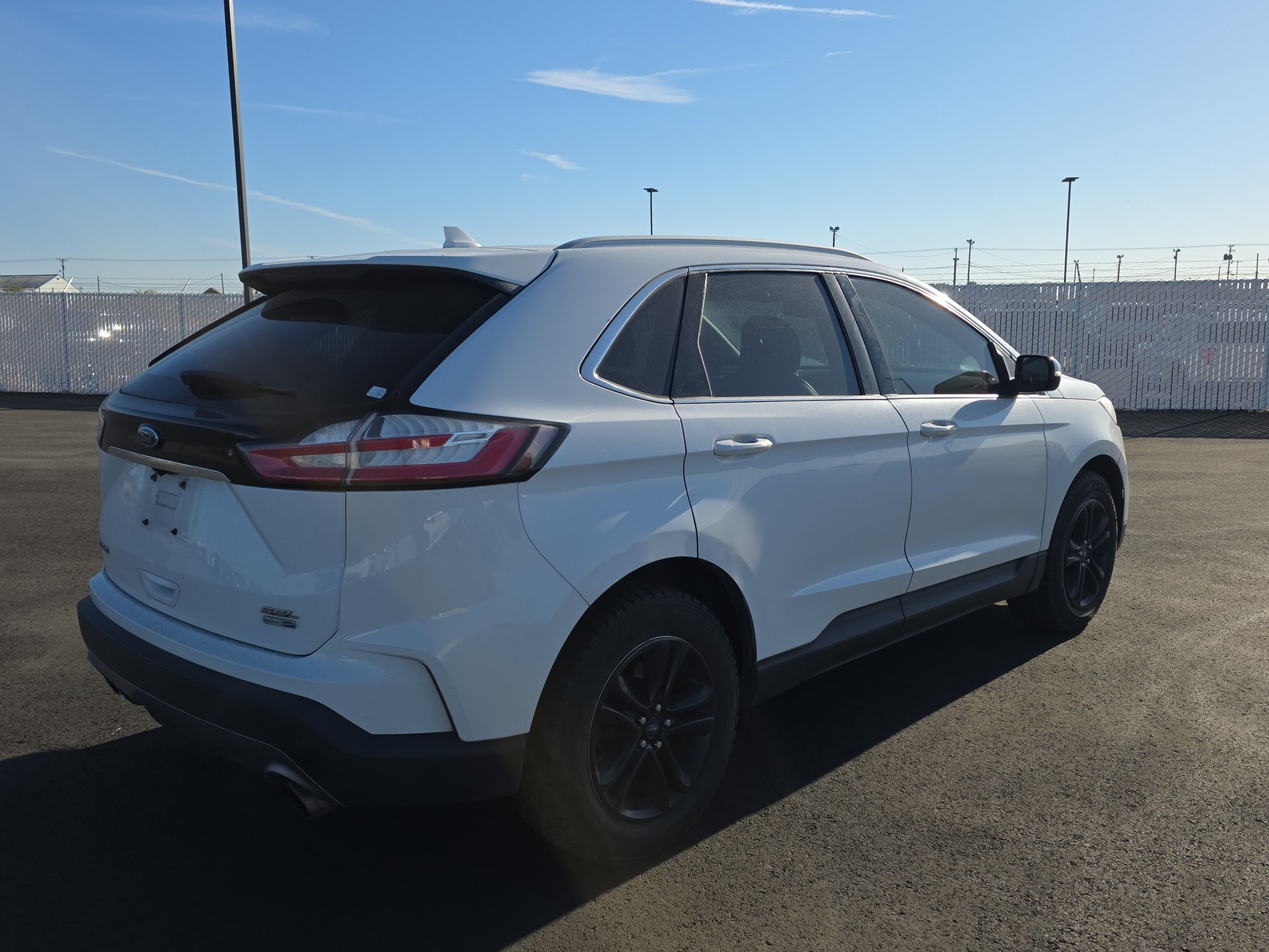 Used 2019 Ford Edge SEL w/ Equipment Group 201A AWD/4WD image 8
