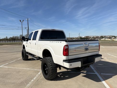 Used 2014 Ford F250 Platinum w/ FX4 Off-Road Package image 3