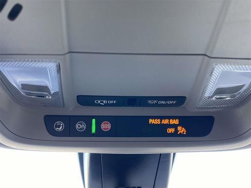 New 2025 Chevrolet Blazer LT image 29