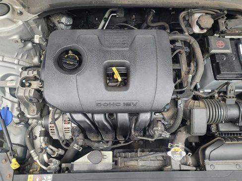 Used 2019 Kia Forte LXS FWD image 30