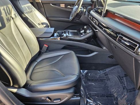 Used 2023 Lincoln Nautilus Reserve w/ Luxury Package image 19