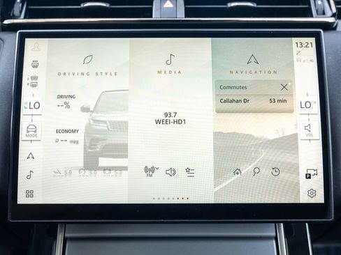 Used 2024 Land Rover Range Rover Velar S AWD/4WD image 24