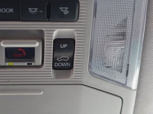 Certified 2023 Toyota RAV4 XLE Premium image 40