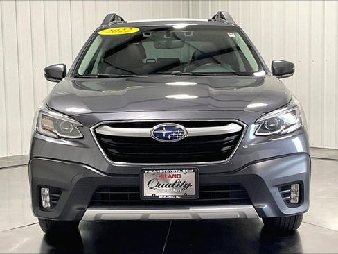 Used 2022 Subaru Outback Limited XT image 2