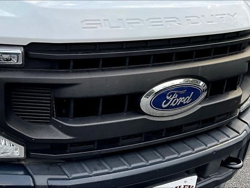 Used 2020 Ford F350 XL w/ Power Equipment Group AWD/4WD image 28