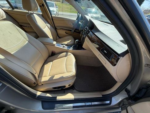 Used 2011 BMW 328i xDrive Sedan image 32