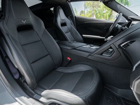 Used 2016 Chevrolet Corvette Stingray Coupe w/ 2LT Preferred Equipment Group RWD image 20