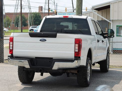 Used 2020 Ford F250 XLT AWD/4WD image 8