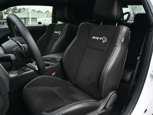 Used 2023 Dodge Challenger SRT Hellcat image 7