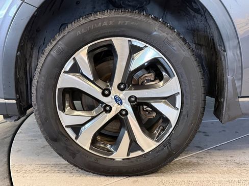 Used 2021 Subaru Outback Limited w/ Popular Package #2 image 24