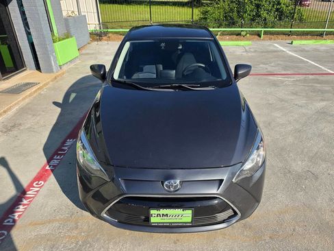 Used 2017 Toyota Yaris iA FWD image 6