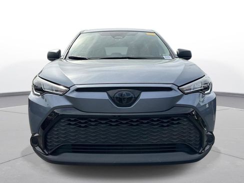 Used 2025 Toyota Corolla Cross AWD Hybrid image 3