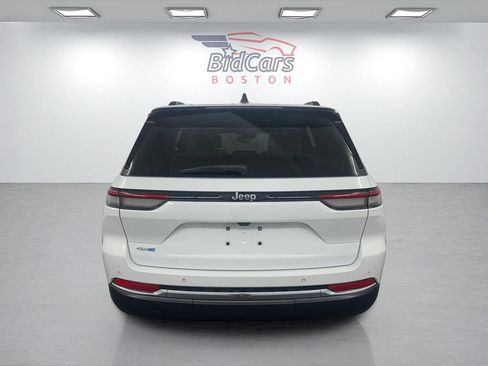 Used 2022 Jeep Grand Cherokee Limited 4xe AWD/4WD image 5