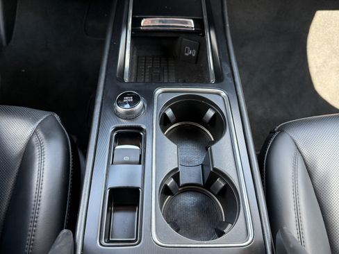 Used 2023 Lincoln Corsair AWD w/ Equipment Group 101A image 28