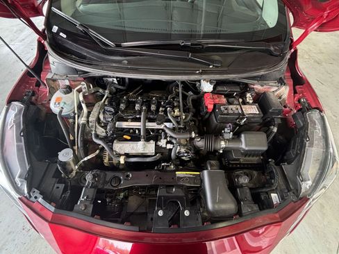 Used 2025 Nissan Versa SV image 35