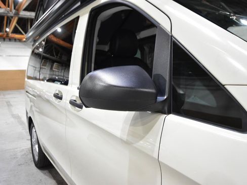 Used 2020 Mercedes-Benz Metris Passenger image 57