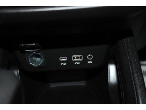 Used 2023 Chevrolet TrailBlazer LT w/ Convenience Package image 35