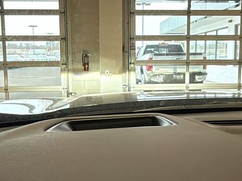 New 2026 GMC Acadia Denali w/ Super Cruise Package image 37