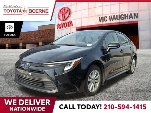 Used 2024 Toyota Corolla LE w/ LE Convenience Package FWD image 1