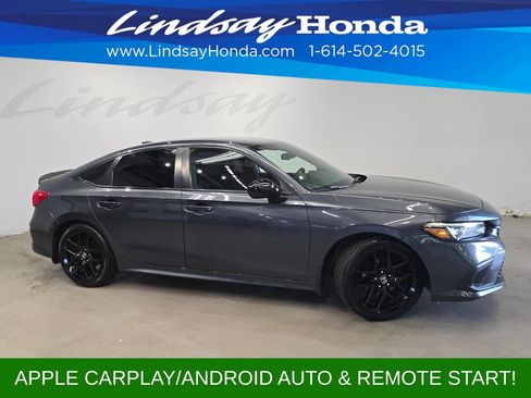 Used 2023 Honda Civic Sport image 3