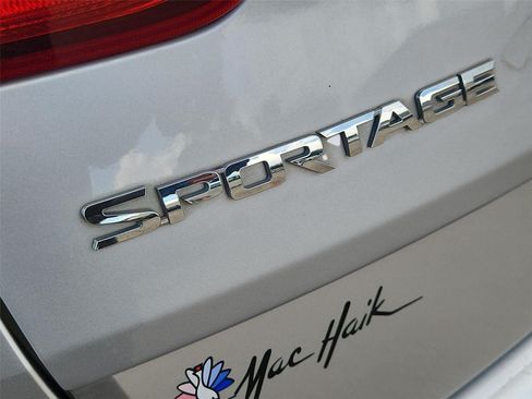 Used 2017 Kia Sportage EX FWD image 30