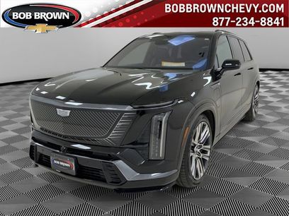 Certified 2026 Cadillac Vistiq Platinum w/ LPO, Floor Liner Package