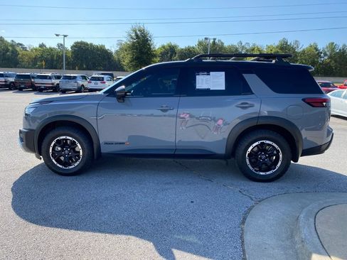 Used 2024 Nissan Pathfinder Rock Creek AWD/4WD image 4