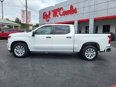 Used 2020 Chevrolet Silverado 1500 Custom w/ Infotainment Package image 7