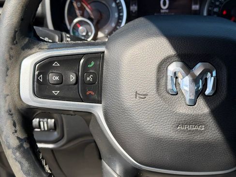 Used 2019 RAM 1500 Big Horn image 17