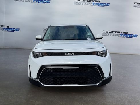 Used 2024 Kia Soul LX w/ Option Group 015 image 2