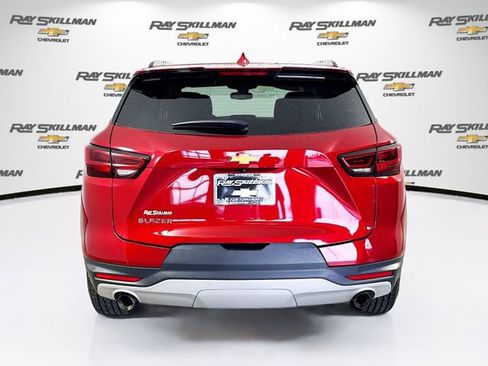 Used 2023 Chevrolet Blazer LT w/ Convenience Package FWD image 6