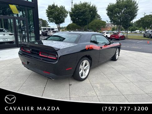 Used 2019 Dodge Challenger R/T w/ Cold Weather Group RWD image 6
