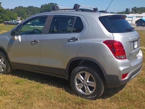 Used 2018 Chevrolet Trax LT w/ LT Convenience Package AWD/4WD image 5